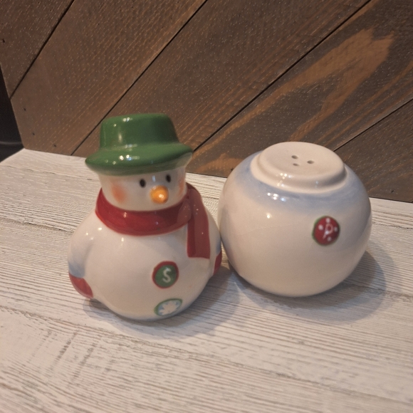 Salt Pepper Shaker Holiday Stackable Snowman Collectable Home Decor VIntage - Picture 5 of 5